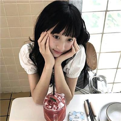 黄叶舞青风
